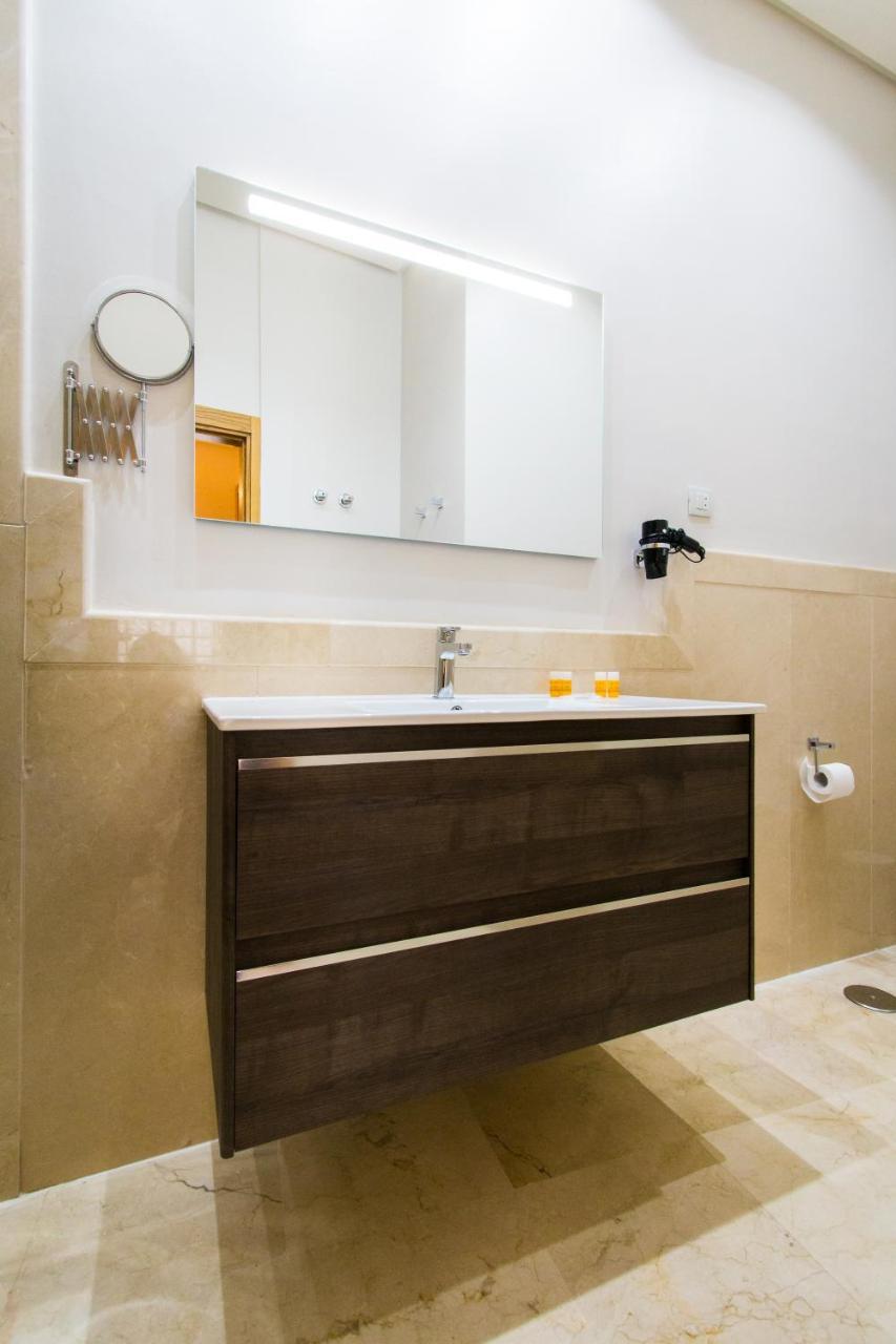 Holidays2Malaga Junto Catedral Apartment Luaran gambar