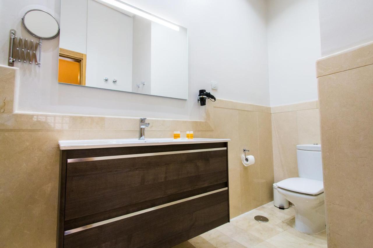 Holidays2Malaga Junto Catedral Apartment Luaran gambar